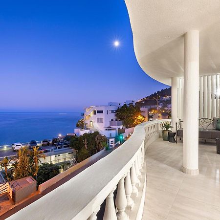 Clifton Yolo Spaces - Clifton Beachfront Apartments Cape Town Bagian luar foto