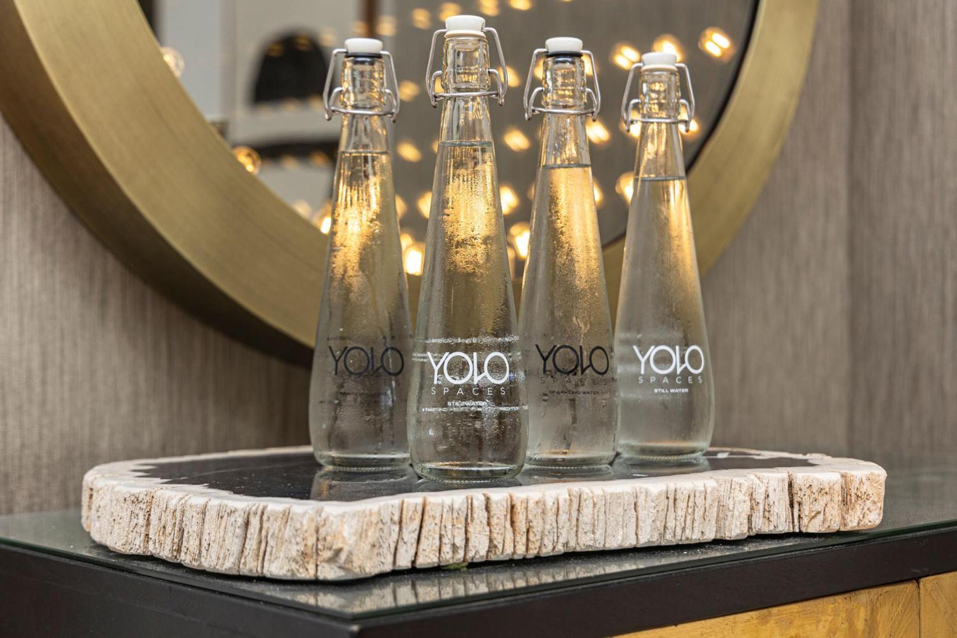 Clifton Yolo Spaces - Clifton Beachfront Apartments Cape Town Bagian luar foto