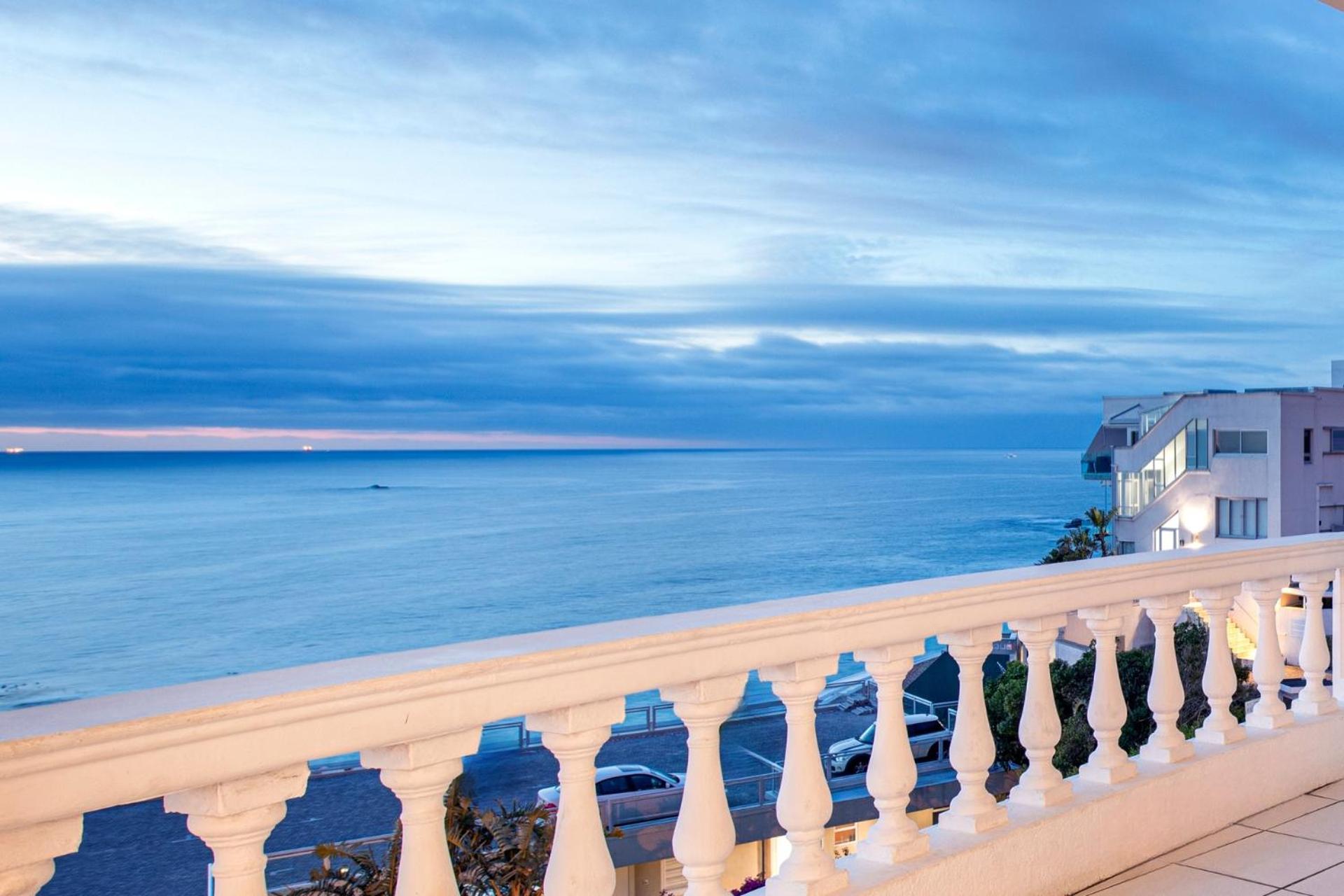 Clifton Yolo Spaces - Clifton Beachfront Apartments Cape Town Bagian luar foto