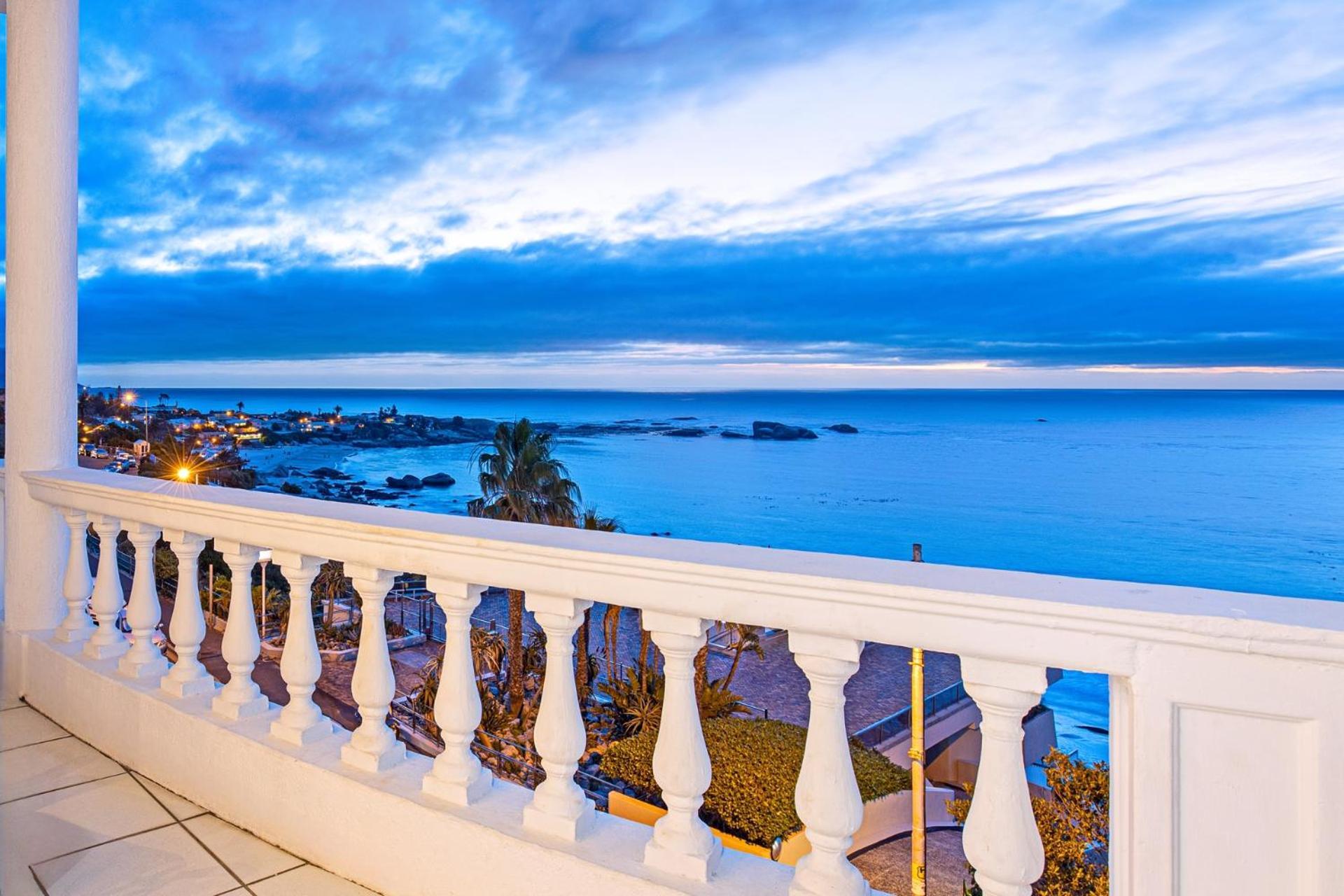 Clifton Yolo Spaces - Clifton Beachfront Apartments Cape Town Bagian luar foto