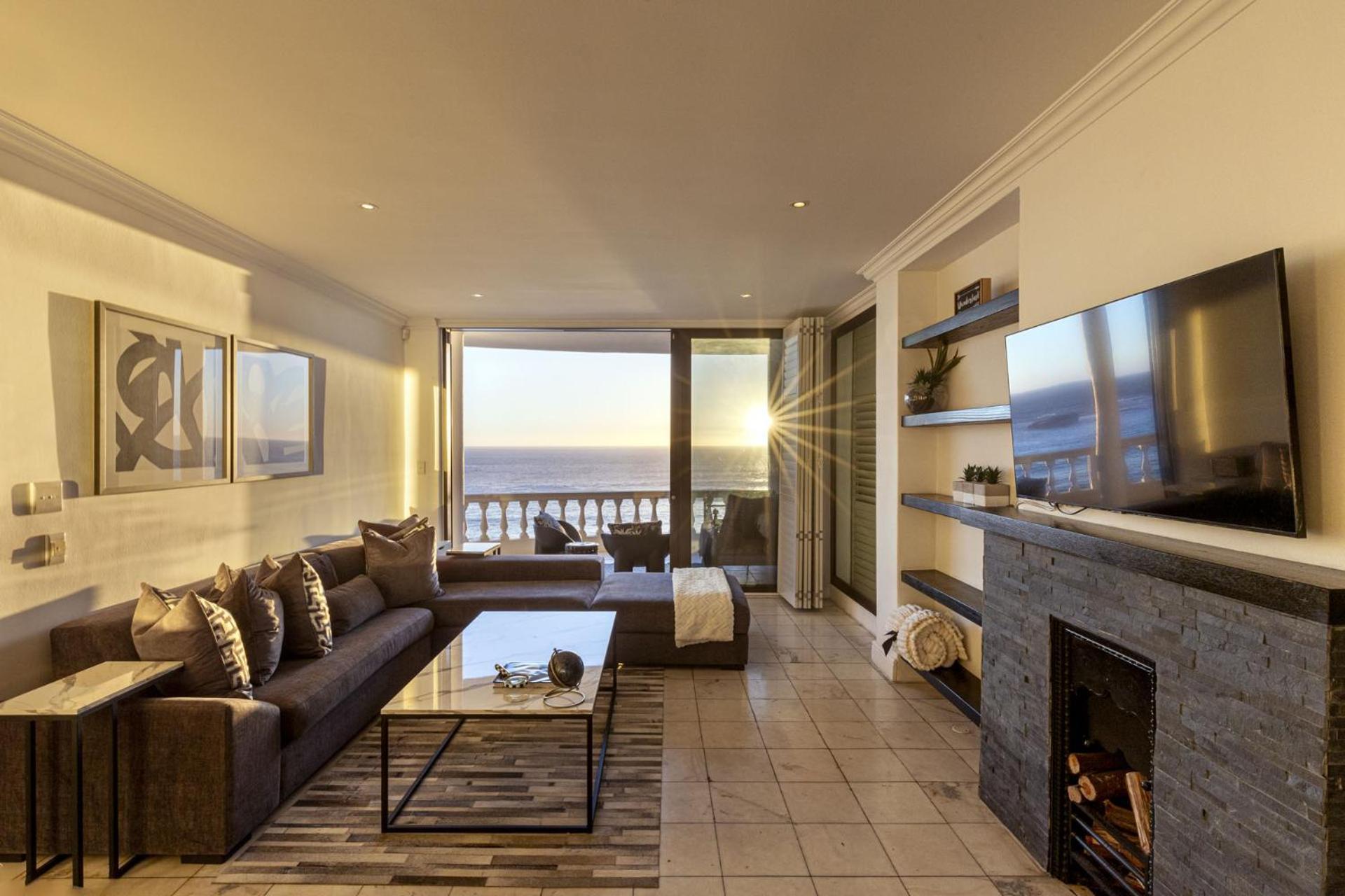 Clifton Yolo Spaces - Clifton Beachfront Apartments Cape Town Bagian luar foto
