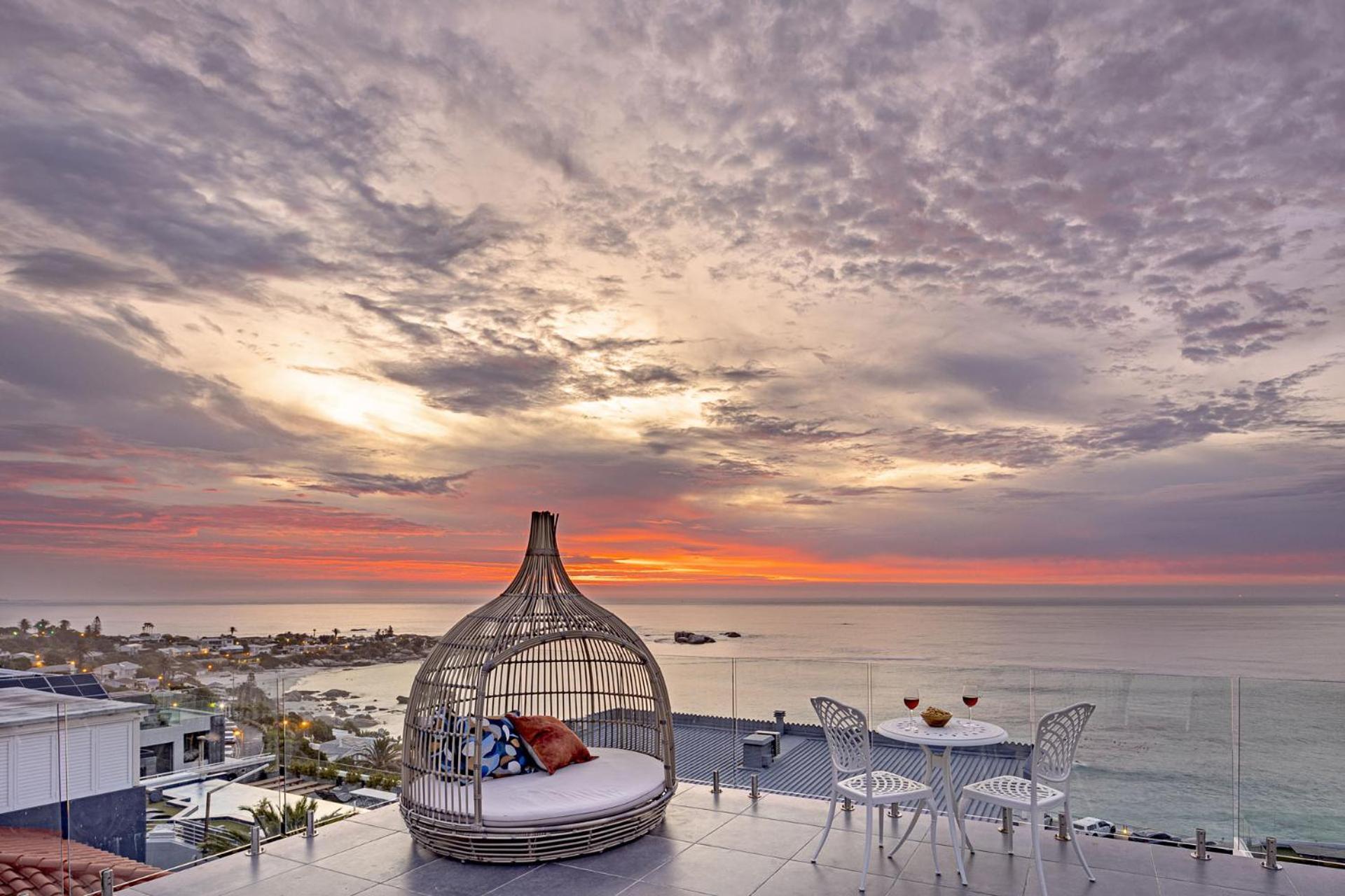 Clifton Yolo Spaces - Clifton Beachfront Apartments Cape Town Bagian luar foto