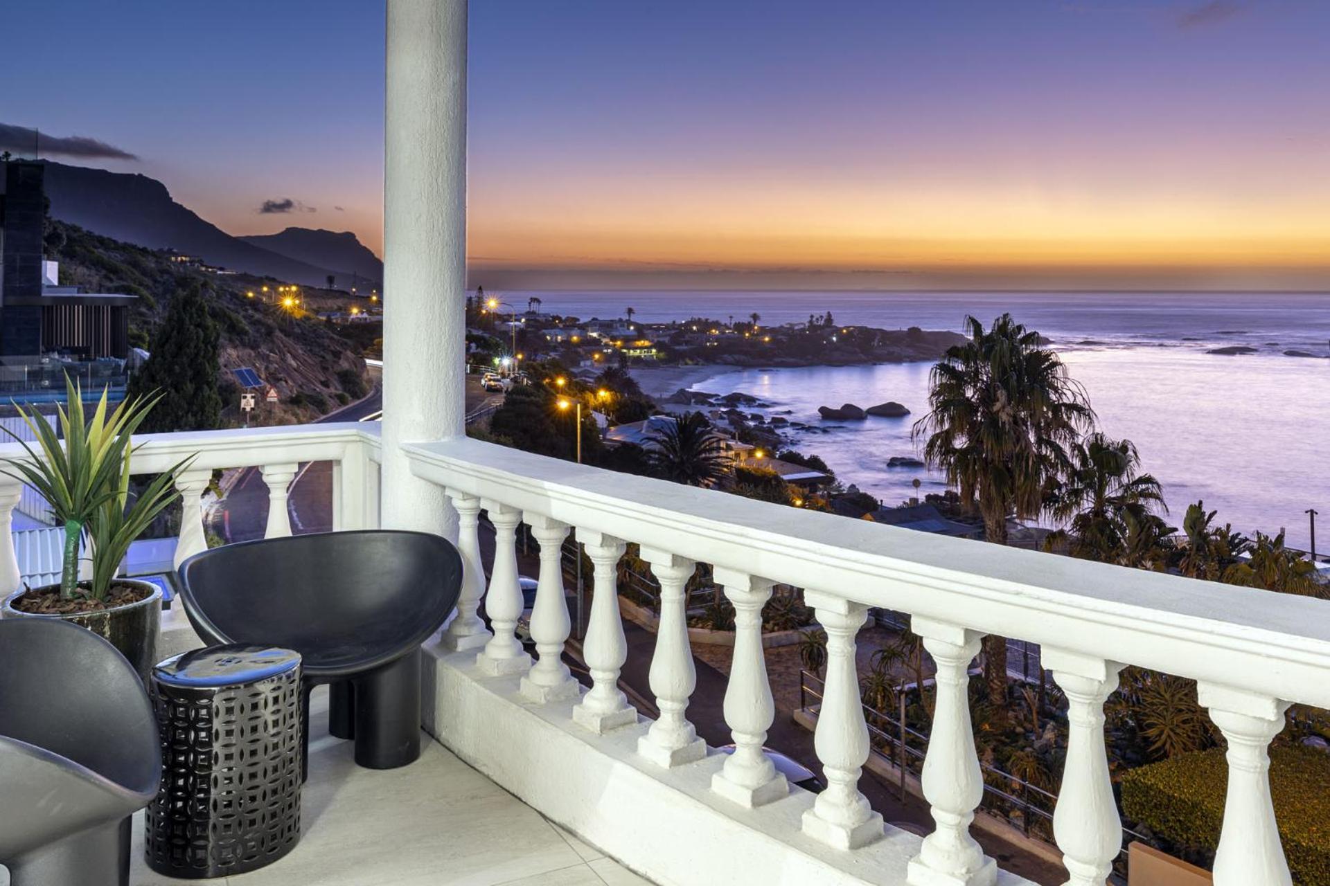 Clifton Yolo Spaces - Clifton Beachfront Apartments Cape Town Bagian luar foto