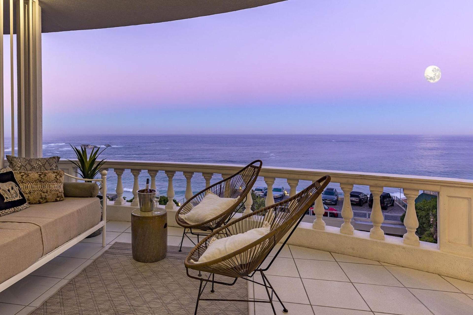 Clifton Yolo Spaces - Clifton Beachfront Apartments Cape Town Bagian luar foto