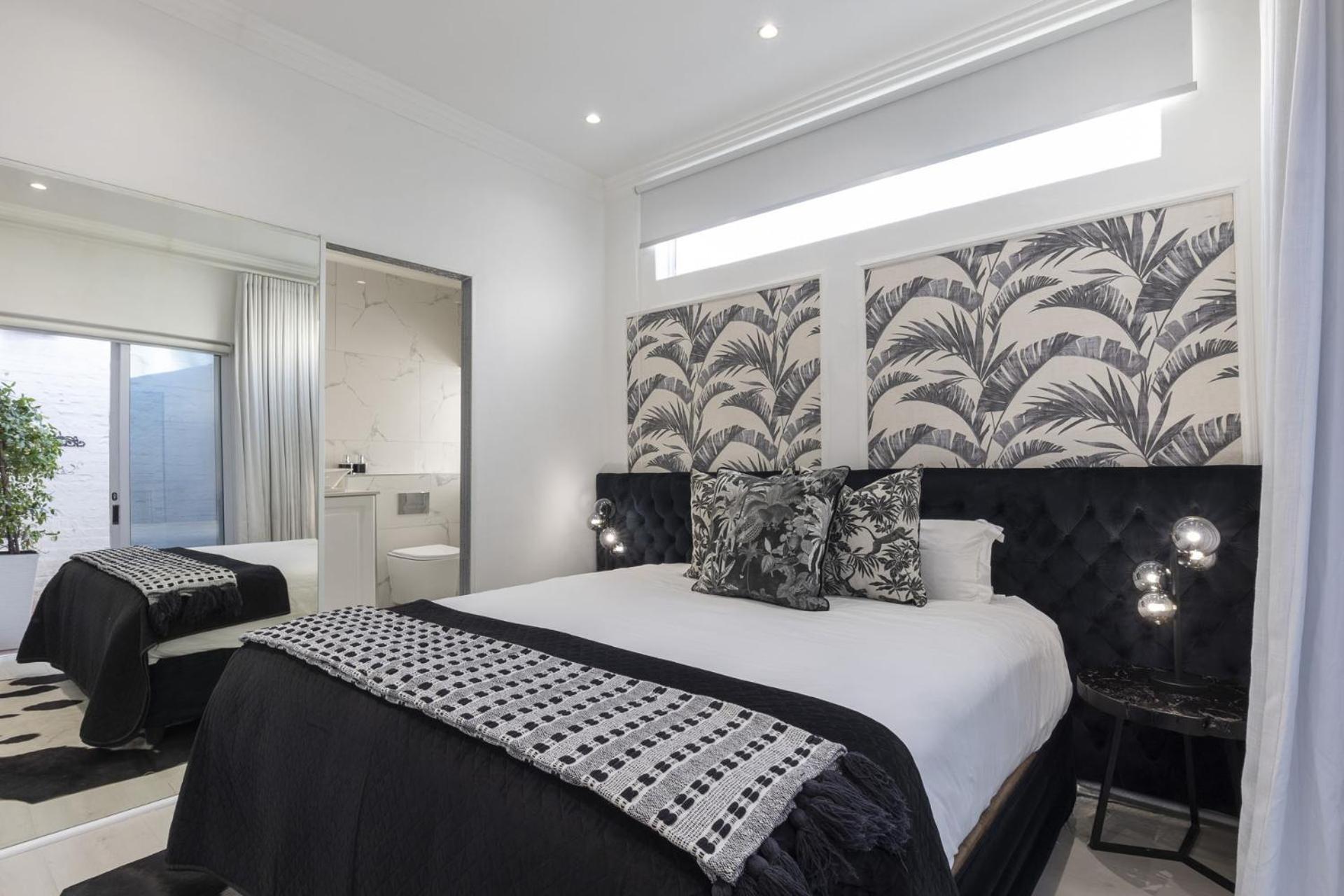 Clifton Yolo Spaces - Clifton Beachfront Apartments Cape Town Bagian luar foto