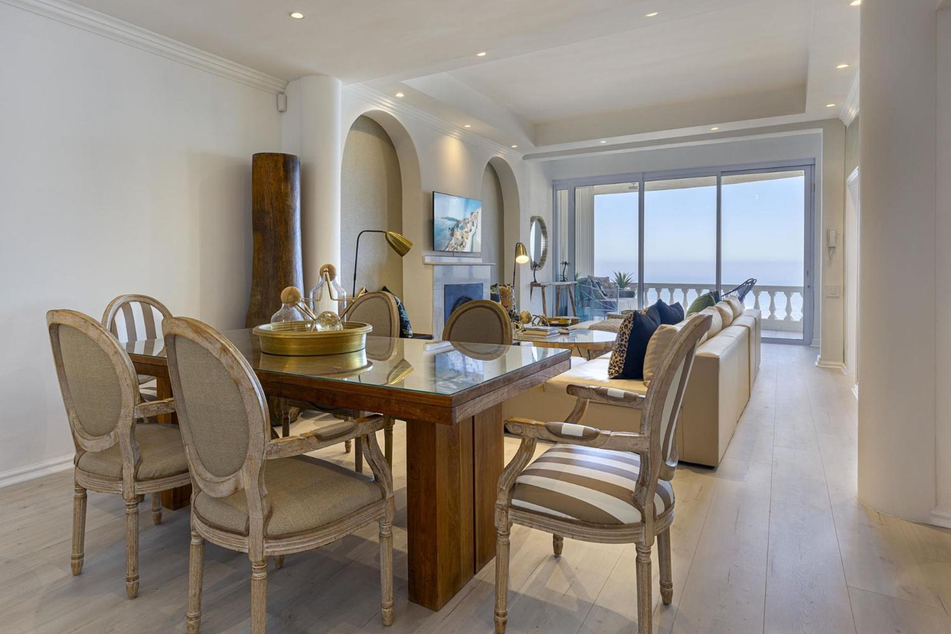 Clifton Yolo Spaces - Clifton Beachfront Apartments Cape Town Bagian luar foto